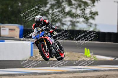 media/Apr-18-2025-TrackDaz (Fri) [[45f5874c44]]/B Group/Session 4 (Turn 6 - Outside)/